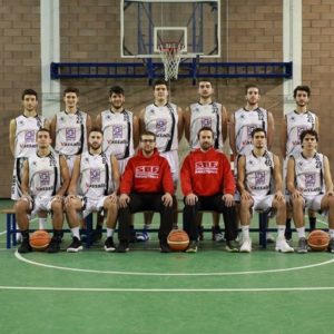 Squadra Uff. OK 768x512 300x300 Dynamic System sponsor Scuola Ferrara Basket